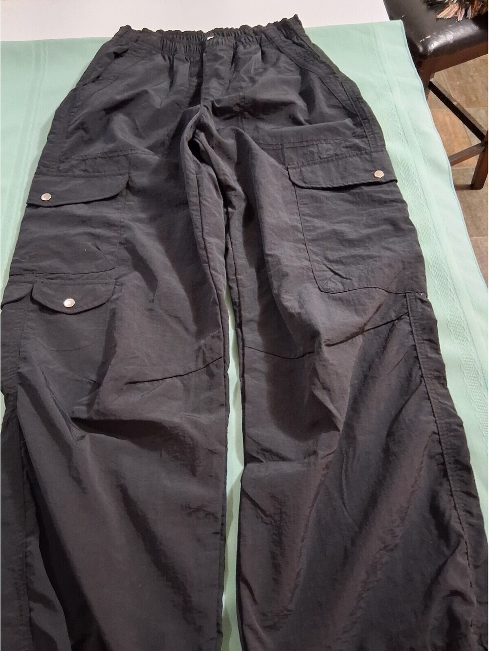 Bershka Cargo Pants with Elastic Waistband Size XS